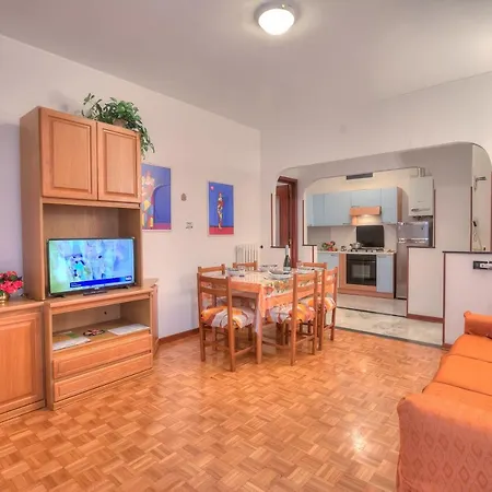 Daire Casa Letizia Few Min From Sea - Happy Sanremo